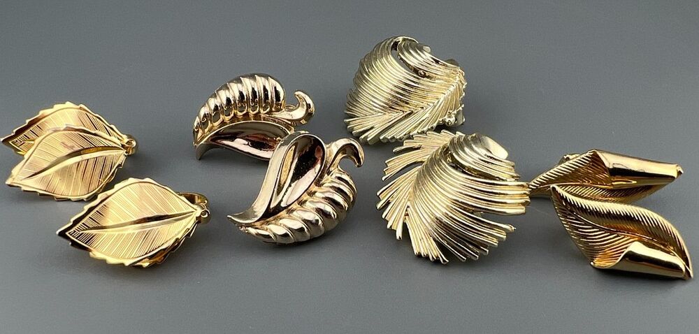 Vintage Leaf Earrings Lot of 4 Gold Tone Clip On Screw Back Textured Some Signed